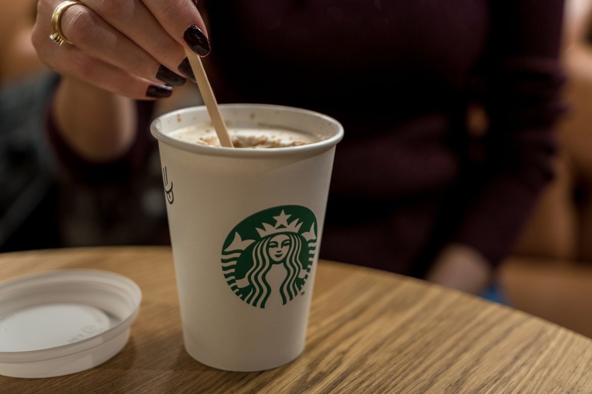 Les thés à privilégier chez Starbucks, dévoilés par une diététicienne