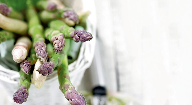 L'asperge, reine du printemps : un délice à savourer