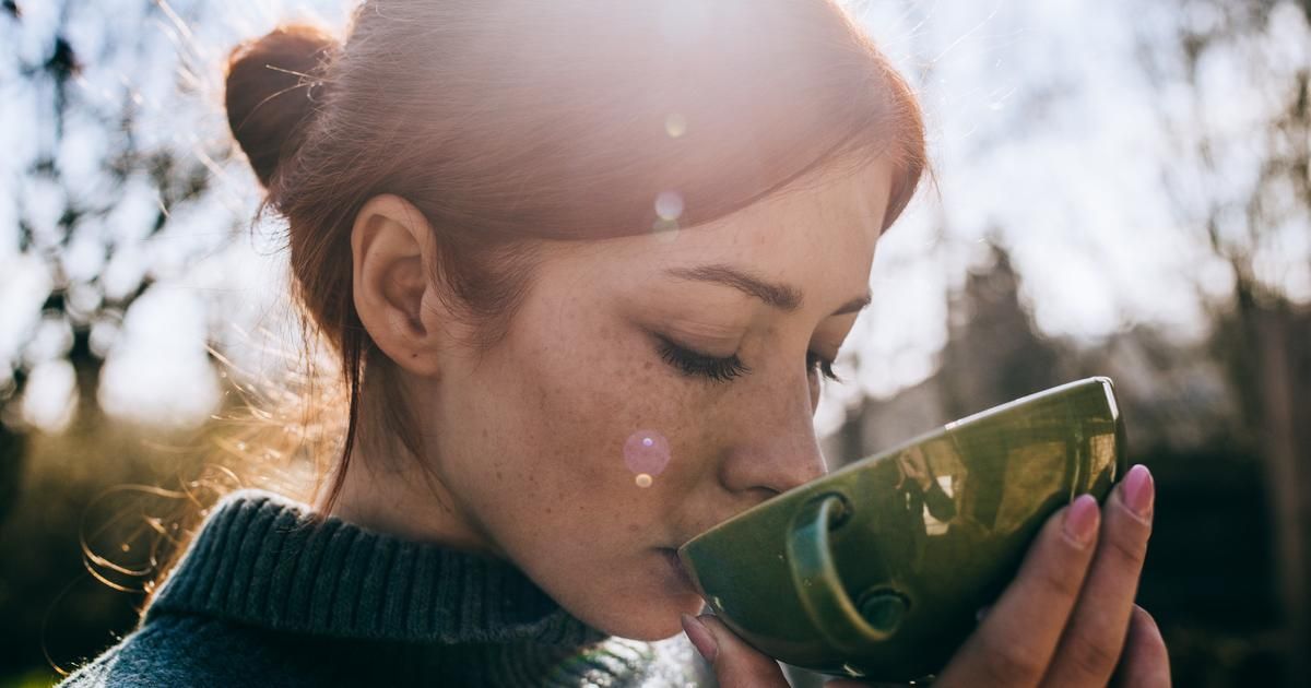 Attendre pour mieux savourer : le thé après le repas