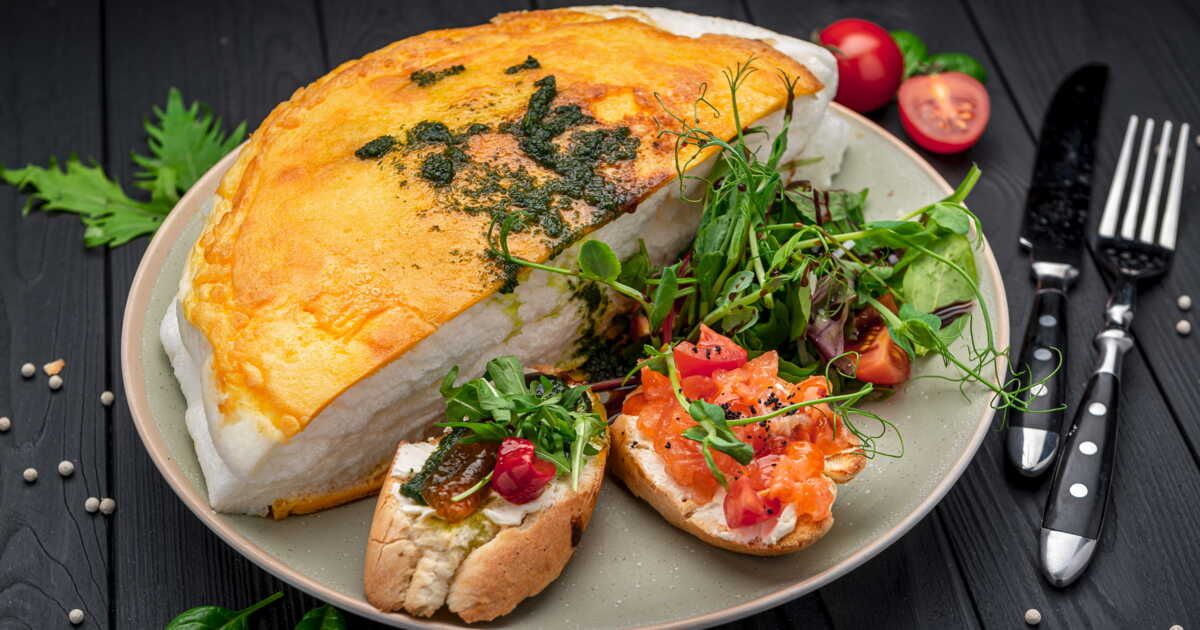 Découvrez le secret bien gardé de l'omelette de la Mère Poulard