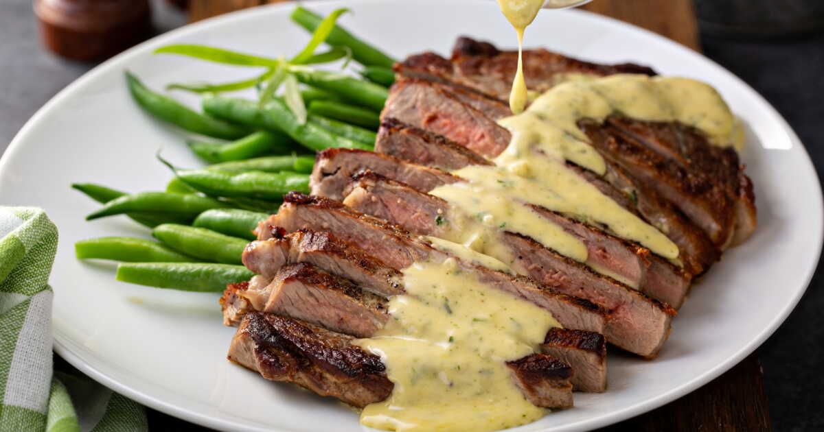 Découvrez la sauce béarnaise inratable de Cyril Lignac