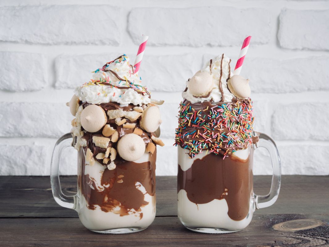 Les freakshakes : plaisir coupable ou danger sucré ?