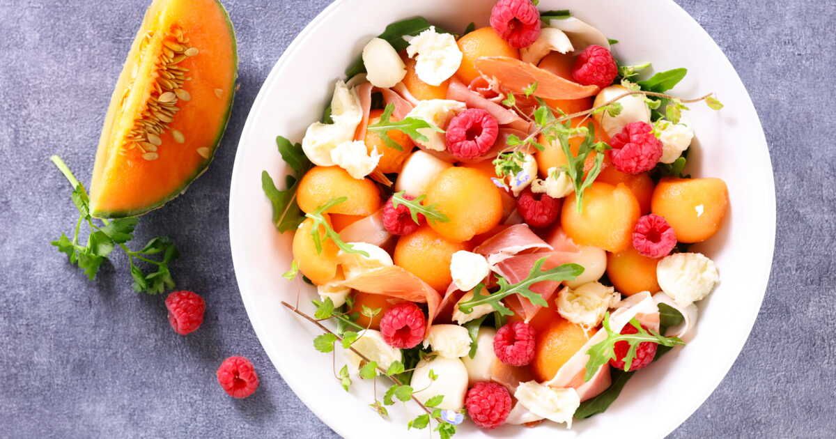 Découvrez la salade de melon colorée pour un dîner léger et rafraîchissant