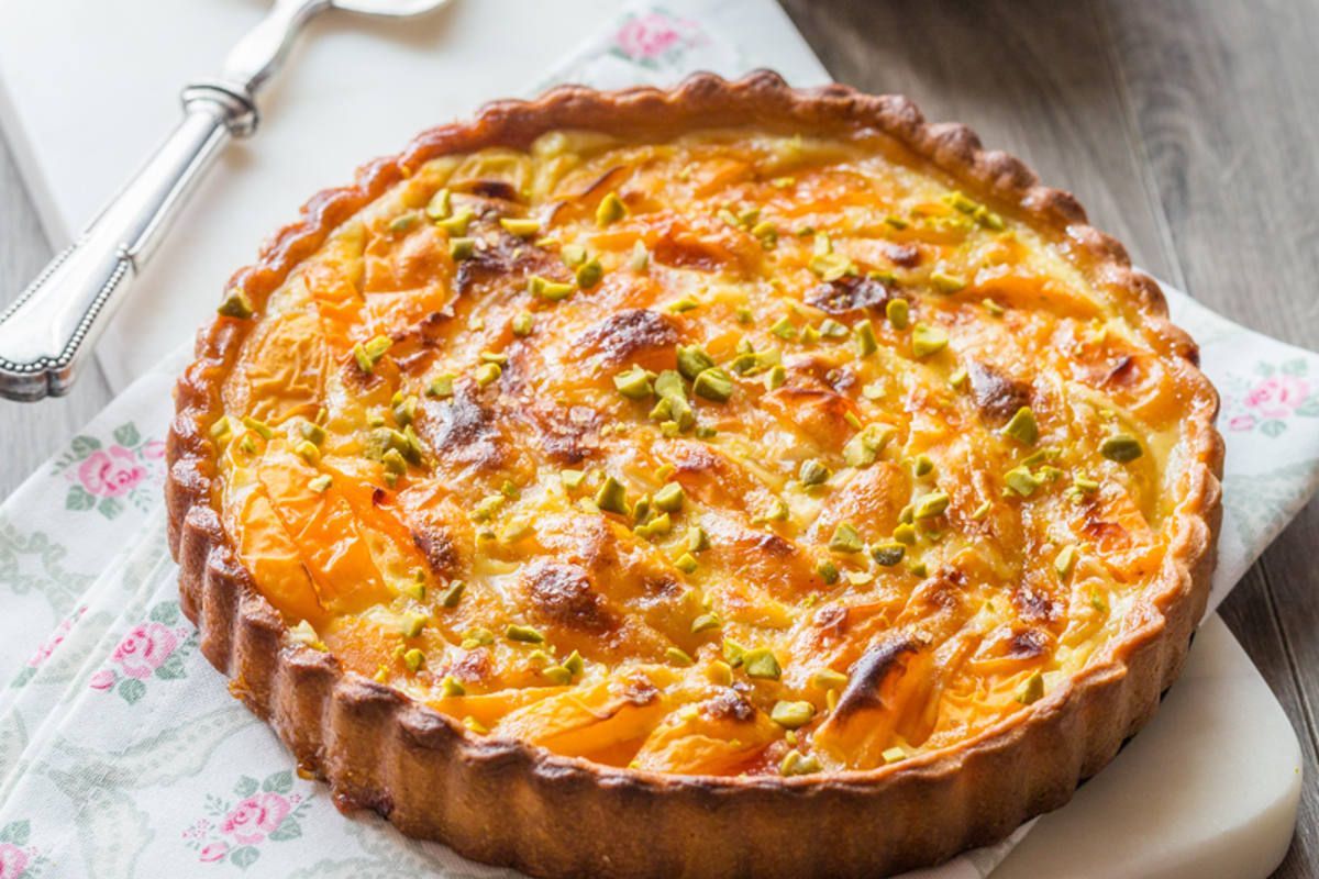 Une explosion de saveurs : tarte abricot et pistache
