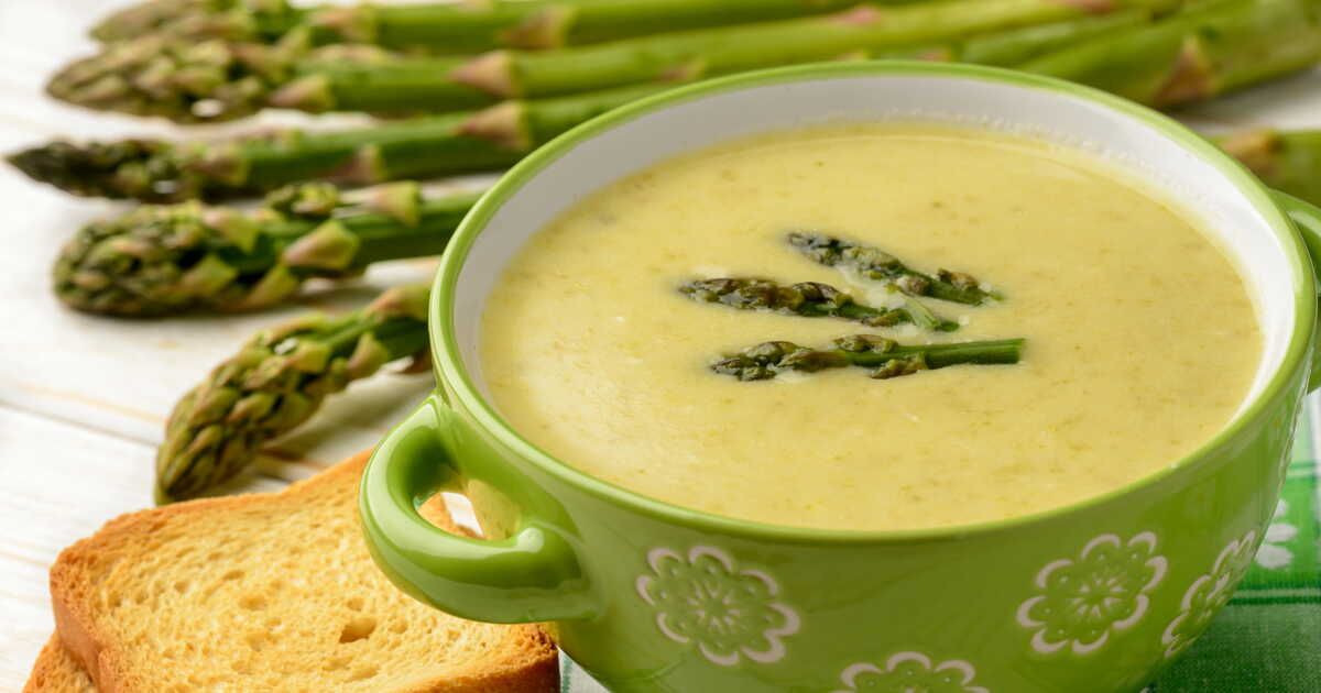 5 recettes de velouté aux asperges pour un printemps savoureux