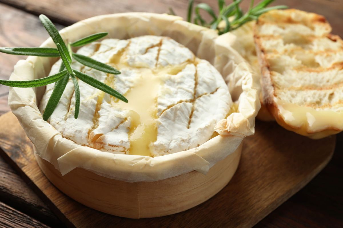 Camembert rôti : savourez-le en un temps record
