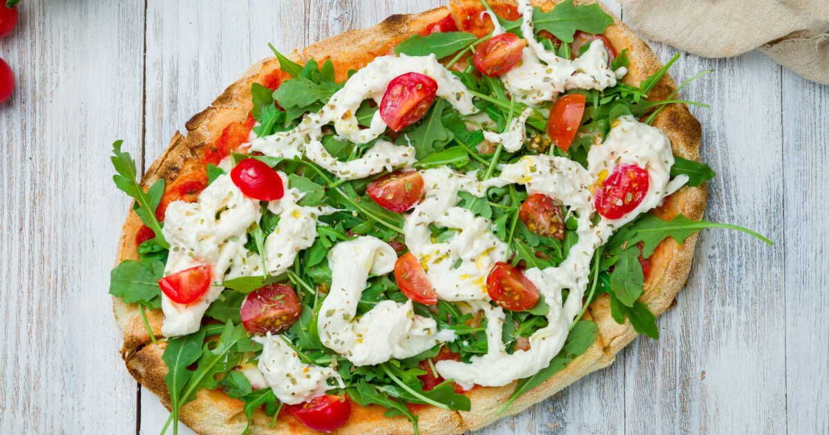 Découvrez la pinsa romana : le nouveau must des apéros à l’italienne
