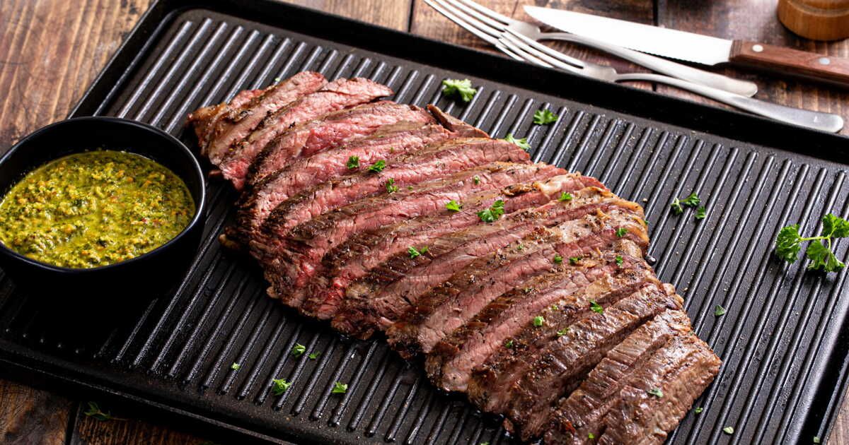 Découvrez la recette inratable de l'onglet sauce échalote pour un dimanche inoubliable