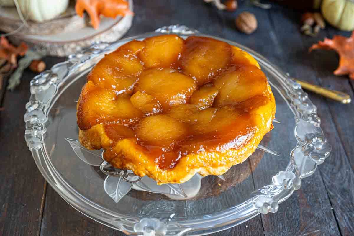 Découvrez la tarte tatin en cocotte : un dessert simplissime et savoureux