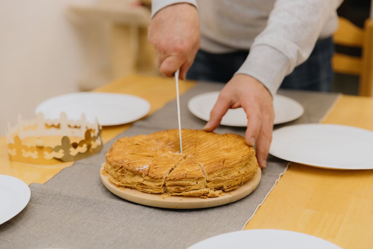 La galette des rois à 6,99 euros qui fait sensation : découvrez où l'acheter