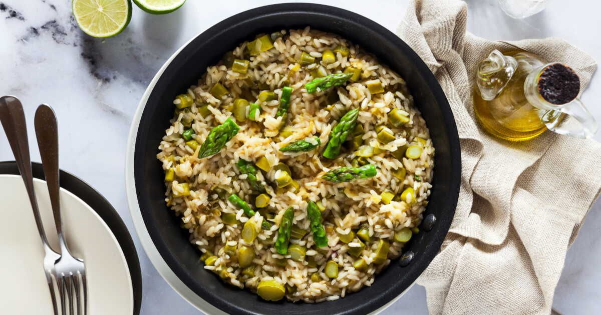 Un risotto crémeux aux petits pois et chorizo : découvrez l'astuce de Laurent Mariotte