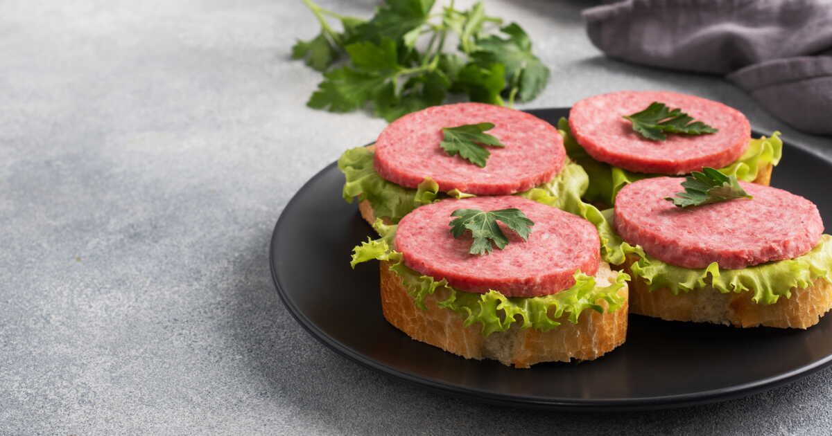 Maîtriser la cuisson du cervelas : astuces et recettes délicieuses
