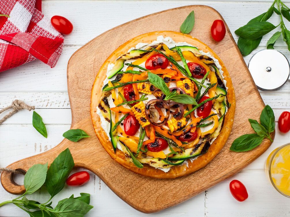 Sept recettes de pizzas végétariennes à déguster entre amis