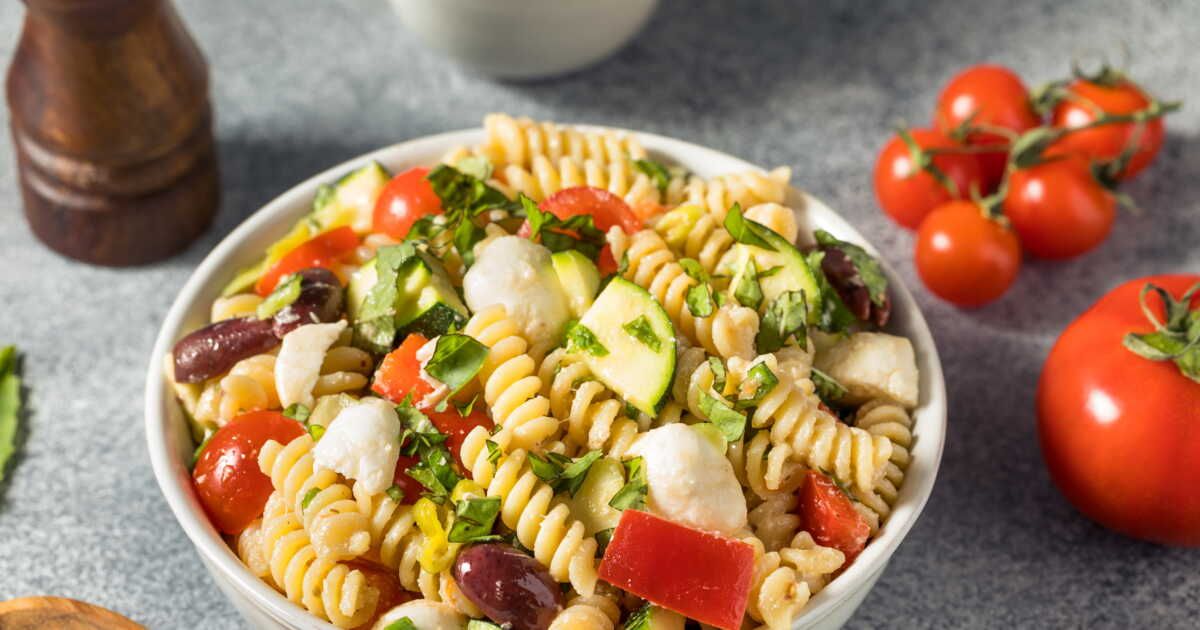 Préparez une salade de pâtes à l’italienne pour un barbecue inoubliable